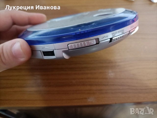 CD player , снимка 2 - MP3 и MP4 плеъри - 54905955