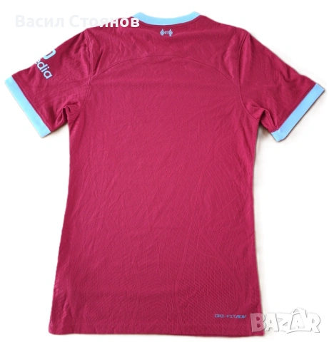 Ливърпул / Liverpool Nike 2023-24 Home Jersey - размер XS, снимка 9 - Фен артикули - 54607579