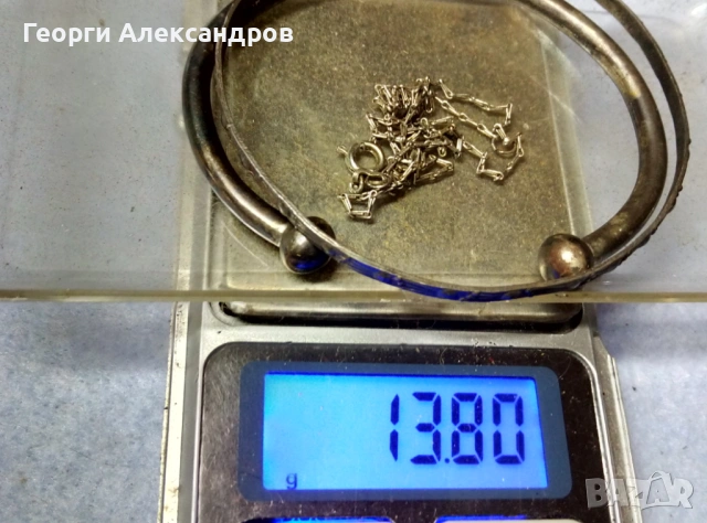 Лот СТАРИННИ СРЕБЪРНИ БИЖУТА - ТОРКВА ГРИВНА с ОРНАМЕНТИ и ФИНА ВЕРИЖКА Висока Проба СРЕБРО 13,8гр., снимка 8 - Антикварни и старинни предмети - 54714920