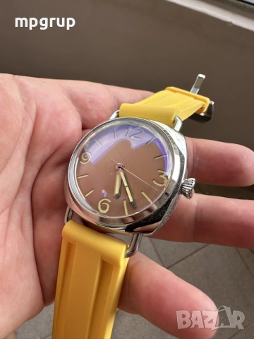 Продавам часовник, снимка 5 - Мъжки - 55326388