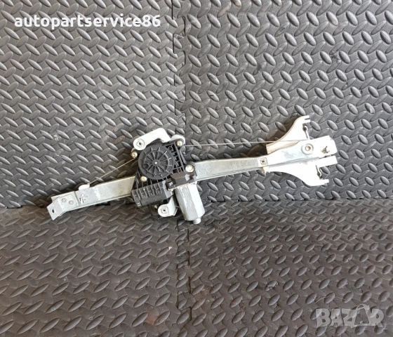 Заден десен механизъм за стъкло повдигач с моторче за Ford Mondeo (2003) 0130821772, снимка 2 - Части - 55058474
