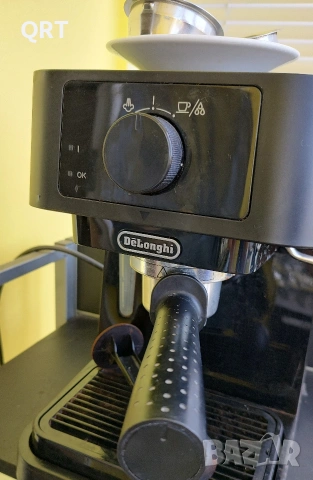 Кафемашина DELONGHI  работеща,кафе,капучино,лесна за използване,с всички атрибути, снимка 3 - Кафемашини - 54721288