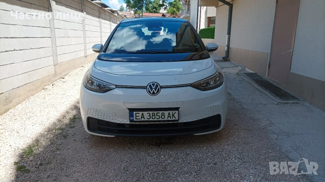 ID3 реални! 8500км!  62KWH 204 p.s. 2021г, снимка 2 - Автомобили и джипове - 55005435