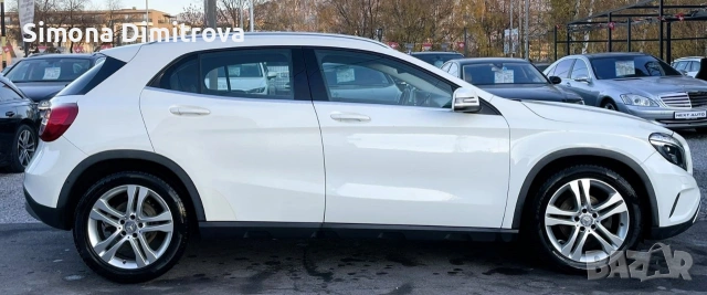 Mercedes Benz GLA 200, снимка 5 - Автомобили и джипове - 54969788