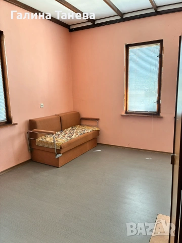 Къща с двор в село Тракиец, снимка 6 - Къщи - 54990622