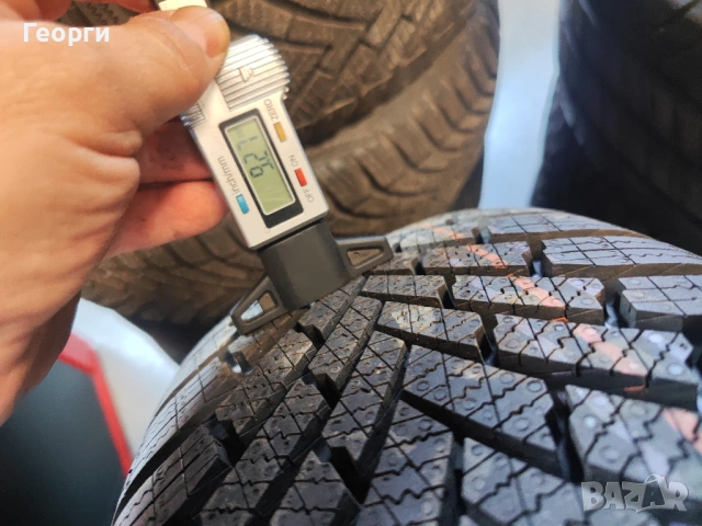 2бр. зимни гуми 215/65/15 Continental, снимка 2 - Гуми и джанти - 54206662