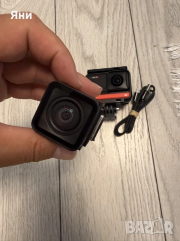 Спортна видеокамера Insta360 ONE Rs Twin Edition, 5.7K, 360°, 4K Wide Angle, Waterproof, HDR, Черен, снимка 3 - Камери - 55563296
