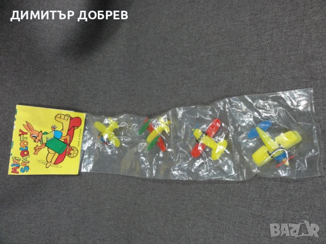 СТАРА РЕТРО СОЦ ИГРАЧКА САМОЛЕТИ MINI SAMOLOTY MADE IN POLAND, снимка 2 - Колекции - 54702374