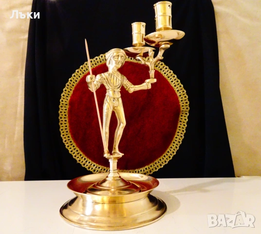 Бронзов свещник,скулптура Landsknecht leuchter,1.7 кг. , снимка 12 - Антикварни и старинни предмети - 54101894