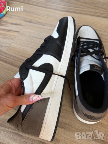 Оригинални нови кецове Jordan 1 Retro Low OG! 52,5 н, снимка 5 - Кецове - 54803489