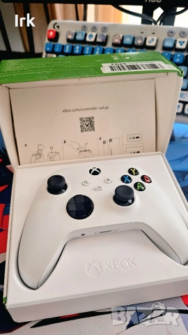 НОВ XBOX Controller Robot White