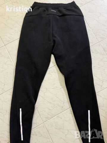 Оригинално Adidas спортно долнище, снимка 2 - Спортни дрехи, екипи - 55276977