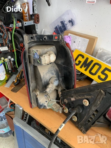 Форд Експлорър Ford Explorer огледало и стопове , снимка 7 - Части - 54071153