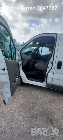 Рено Трафик 2012/2.0dci 84kw, снимка 5 - Бусове и автобуси - 54638618