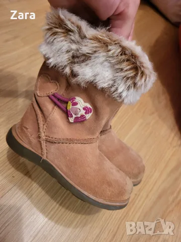 нови кожени ботуши Clarks, 20ти номер, снимка 2 - Детски боти и ботуши - 55502242