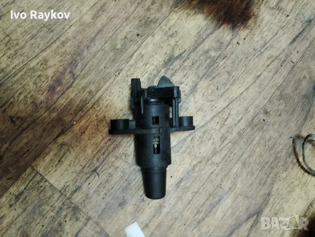 Ключалка заден капак за Citroën C1, Peugeot 107, Toyota Aygo , 8726R6