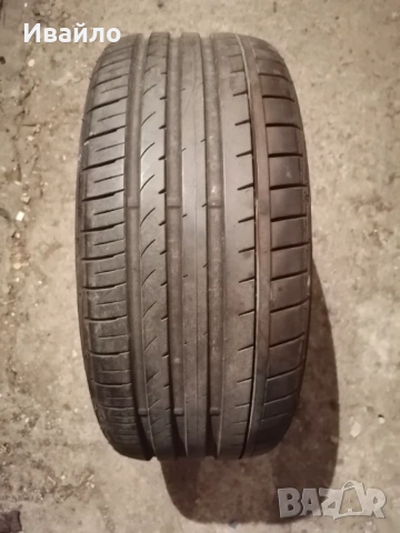 Продавам 1 брой летна гума 225.45.17 дот 2021 Falken