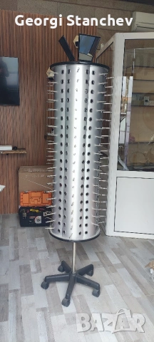 Въртяща се стойка за очила , снимка 2 - Слънчеви и диоптрични очила - 54005897