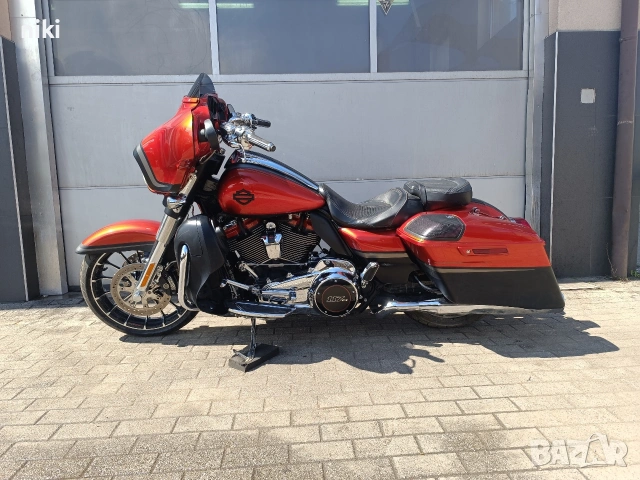 Harley Davidson Street Glide FLHXSE CVO 117 ci . 