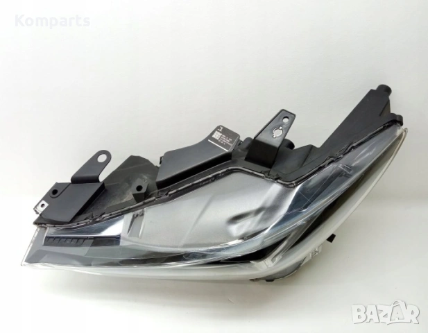 Оригинален десен LED фар за Mazda CX-5(второ поколение,KF), произведен около 2017-2018г.KBBN 51 030