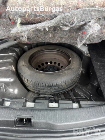 Само на Части! Renault Meganne 1.5dci 110кс, снимка 8 - Автомобили и джипове - 54081113