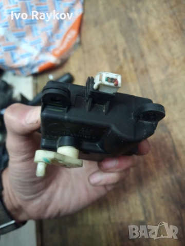 Моторче клапи парно Nissan 3C27030850 , 3C270 30850, снимка 4 - Части - 54401285