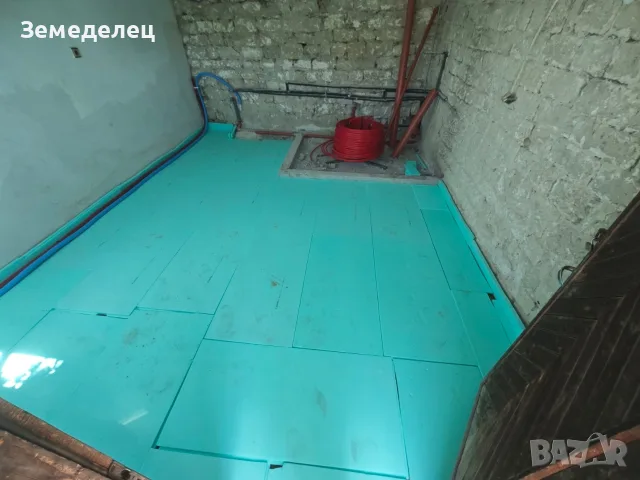 Директно от собственик триетажна къща с термопомпа и двор 4.5 дка на 50 км от Варна, снимка 15 - Къщи - 51703090