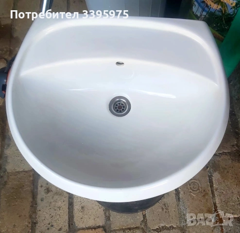 Нов умивалник Ideal Standard - 55 × 45 см
