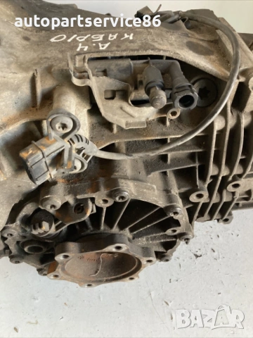 Ръчна скоростна кутия за Audi A4 1.8T (2006) 012301103AD, снимка 2 - Части - 54650852