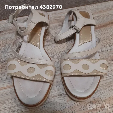 Дамски сандалети от естествена кожа 