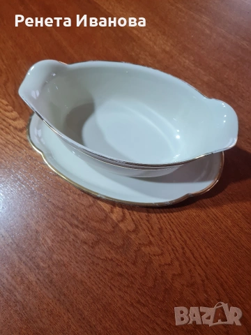 Прекрасна, винтидж порцеланова сосиера 