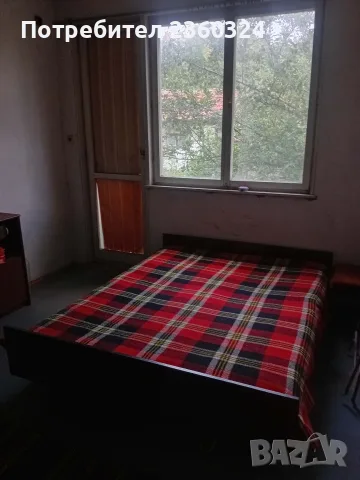 Двуетажна къща с гараж, лозе и стопанска постройка в гр. Ветово, снимка 7 - Къщи - 55127732