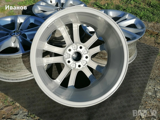 оригинални джанти 17" 5х112 VW Passat , снимка 8 - Гуми и джанти - 55001811