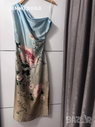 Zara Нова сатенена рокля XS, снимка 8 - Рокли - 54827136