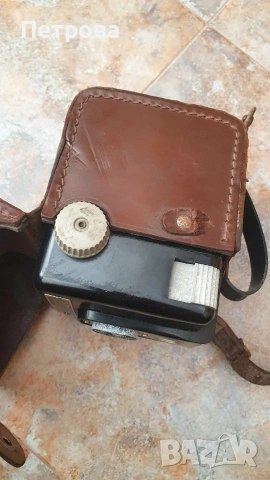 Три броя фотоапарата Kodak, Agfa, Brownie Flash, снимка 8 - Фотоапарати - 54323736