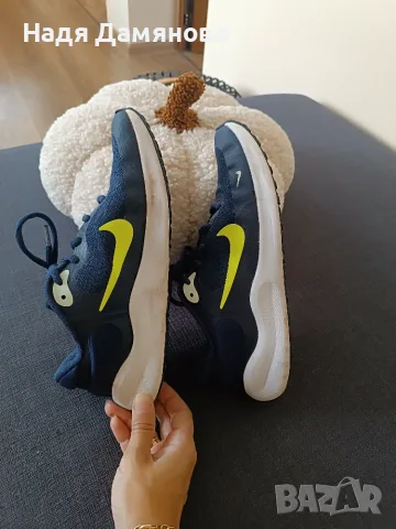 Маратонки Nike, 39-ти номер, снимка 4 - Детски маратонки - 55587200