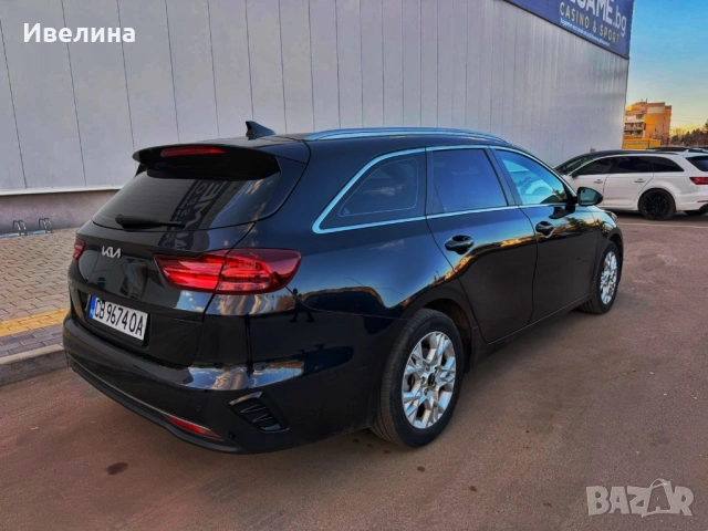 Kia Ceed 1.6 CRDI, снимка 2 - Автомобили и джипове - 54277764