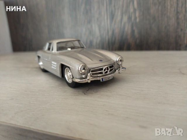Метална количка Mercedes- Benz 300 SL !!!