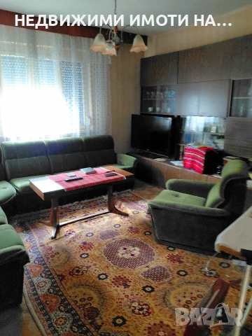 Самостоятелна къща , снимка 9 - Къщи - 54187856