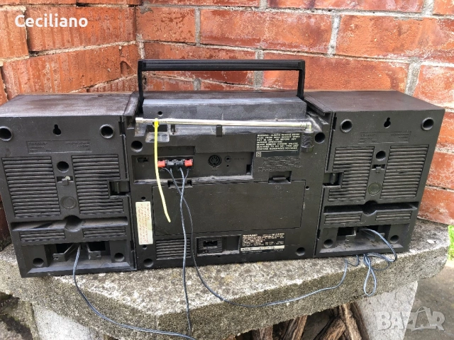 Радиокасетофон Sharp GF-A1, снимка 6 - Радиокасетофони, транзистори - 54801567