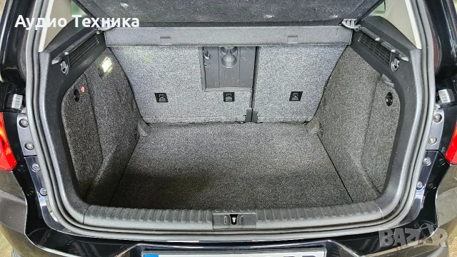 VW Tiguan 2011 2.0 TDI Bluemotion, снимка 18 - Автомобили и джипове - 55304726
