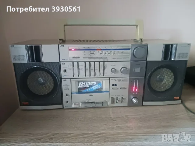 Рядък радиокасетофон JVC PC-R11W