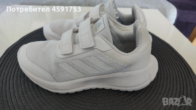 Маратонки Adidas 33.5 номер