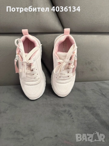 Детски маратонки Skechers, снимка 2 - Детски маратонки - 54341312