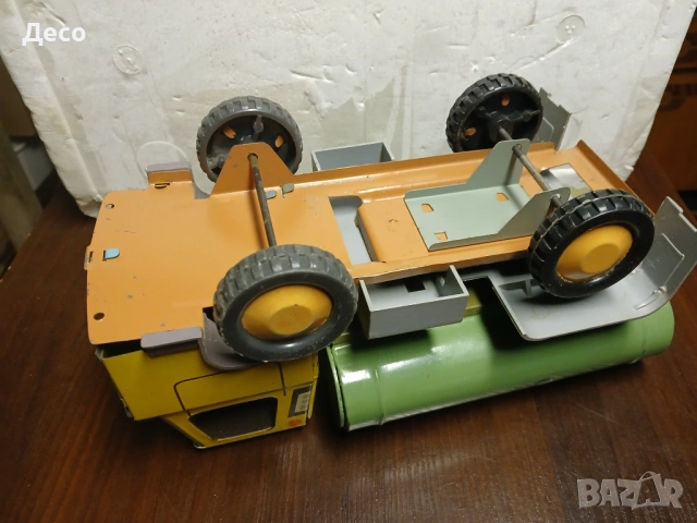 Стара руска играчка ламаринен камион., снимка 7 - Колекции - 54017019