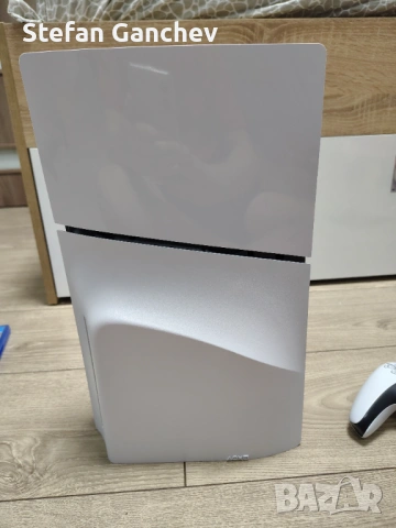 Продавам ps5 в отлично състояние с 10 игри, снимка 4 - PlayStation конзоли - 54900634