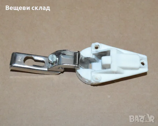 изхвърляща мебелна панта българска