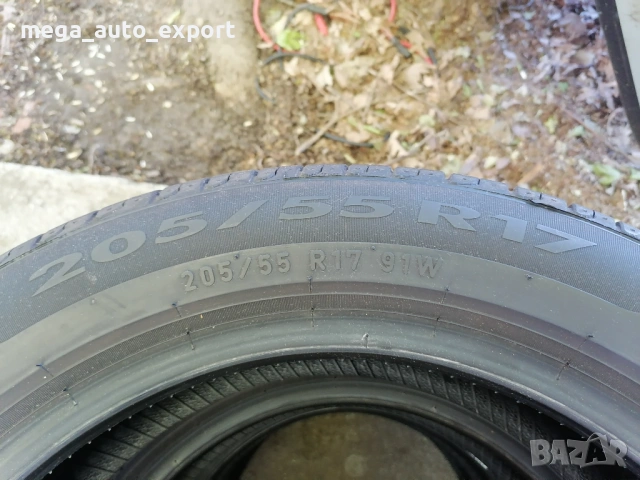 4 бр. Pirelli 205/55R17 като нови DOT 3224, снимка 3 - Гуми и джанти - 54600483