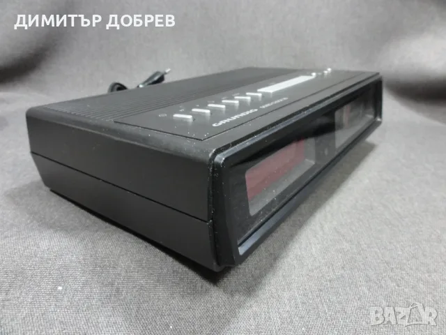 СТАР РЕТРО ТРАНЗИСТОР MW/FM РАДИО ЧАСОВНИК GRUNDIG SONO CLOCK 25, снимка 5 - Радиокасетофони, транзистори - 55645858
