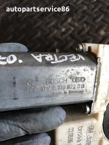 Мотор за стъкло предна лява врата за Vauxhall Opel Vectra C (2002-2006) 0130822011, снимка 3 - Части - 54968645